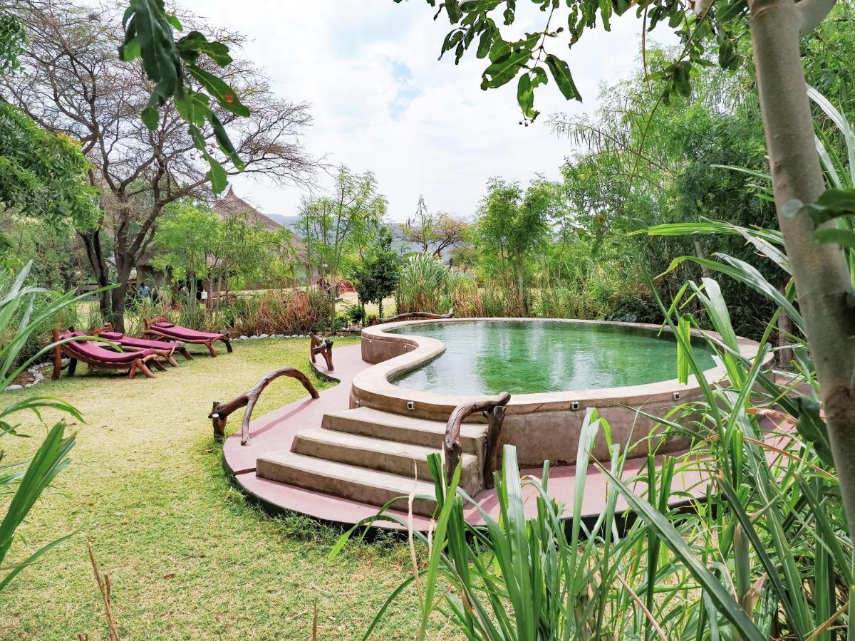 Lake Natron Maasai Giraffe Eco Lodge And Camping Mtowabaga Экстерьер фото