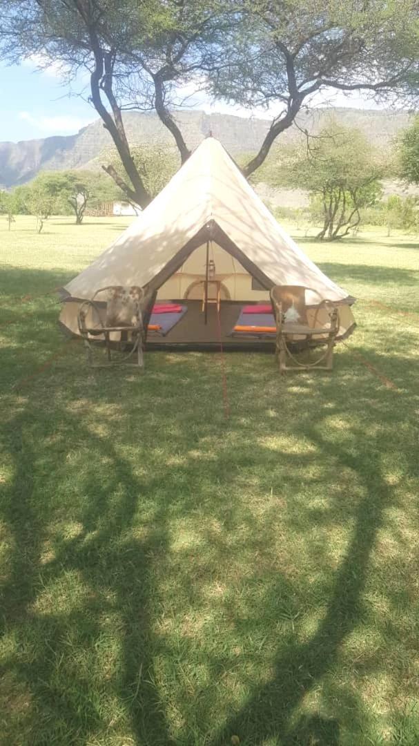 Lake Natron Maasai Giraffe Eco Lodge And Camping Mtowabaga Номер фото